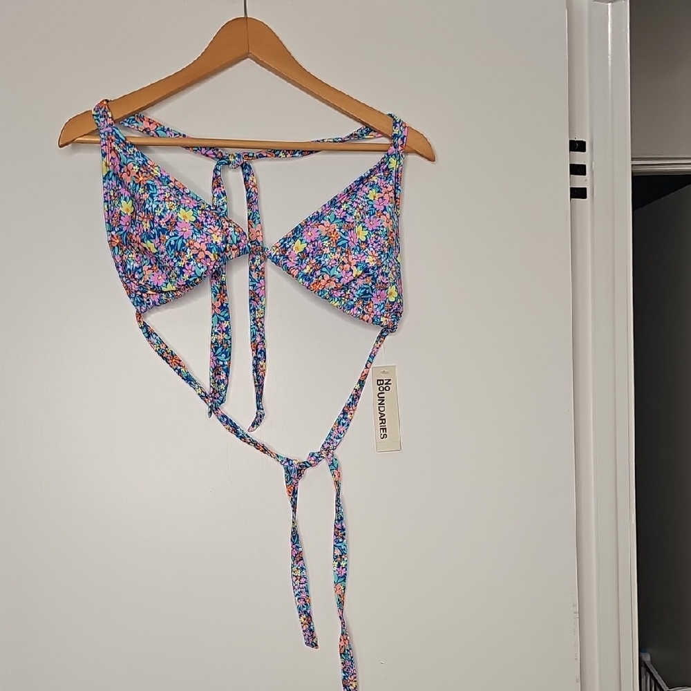 No Boundaries Multicolor Floral Bikini Top
